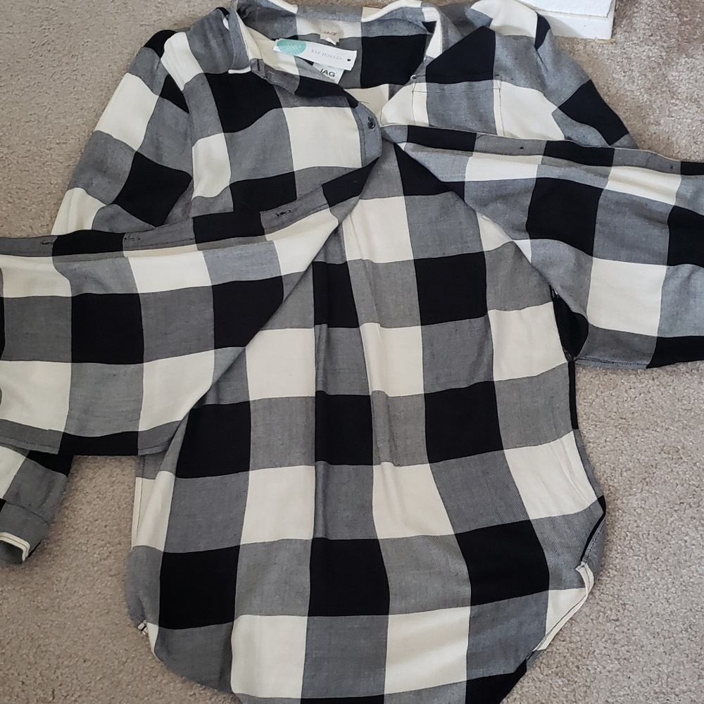 Very Cute Long Black&White Karinna Side Slit Tunic